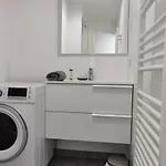 Appart'homecity - Ile Lacroix Seine *