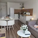 Appart'homecity - Ile Lacroix Seine *