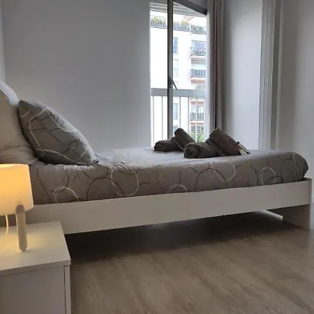 Appart'homecity - Ile Lacroix Seine Lägenhet *